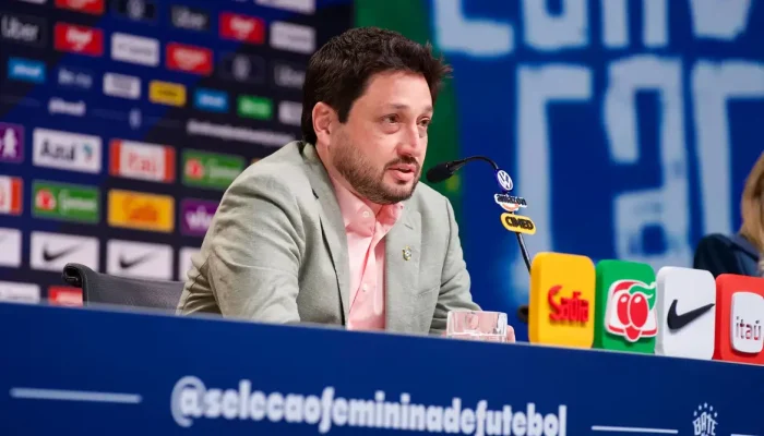 Arthur Elias anuncia convocação da seleção feminina para amistosos com a Argentina