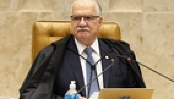 Articulação política leva representantes de Flávio Bolsonaro e governo Lula ao STF