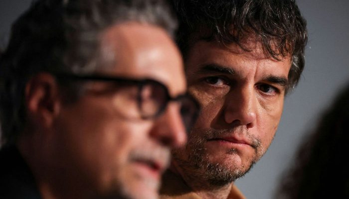 Artistas brasileiros da Academia do Oscar pedem atenção global às eleições e futuro da cultura