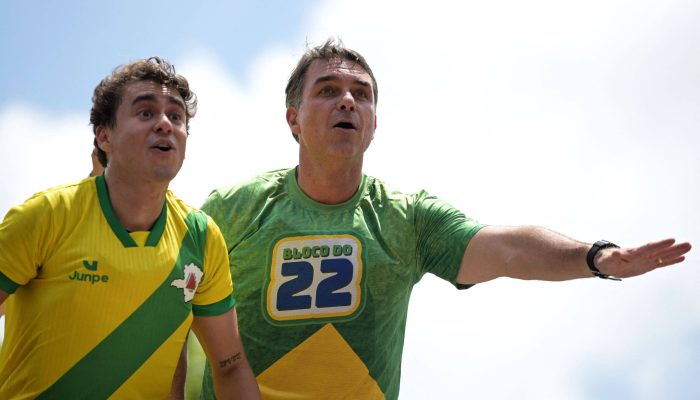 Campanha de Flávio Bolsonaro aponta receio de tratamento desigual no TSE