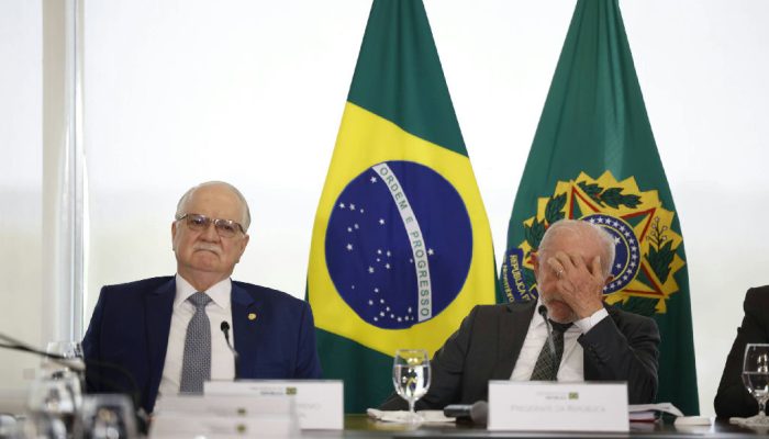 Cenário eleitoral brasileiro sob tensão: o impacto das crises institucionais