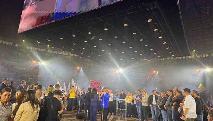 Convenção em São Paulo oficializa Tarcísio de Freitas para reeleição com Flávio Bolsonaro