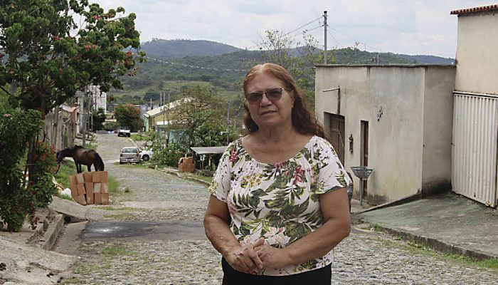 Disputa entre lulismo e bolsonarismo divide eleitores em município da Grande BH