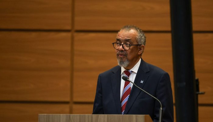 Ebola: OMS avalia baixo risco de disseminação global, mas alerta para cenário regional crítico