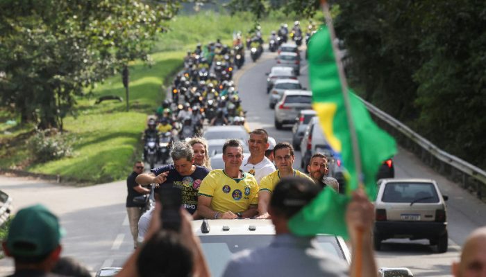 Em Angra dos Reis, Flávio Bolsonaro defende retomada de Angra 3 e novos resorts
