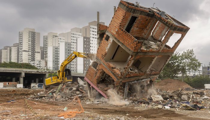Gestão Tarcísio cobra governo federal por valores de favela