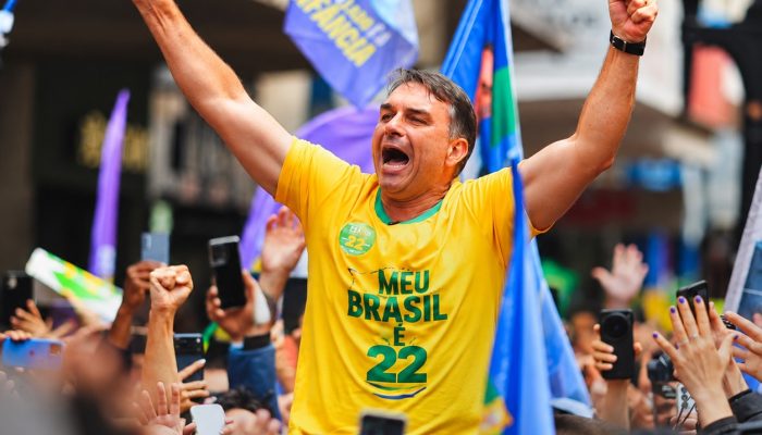 Guarulhos recebe encerramento da campanha paulista de flávio bolsonaro