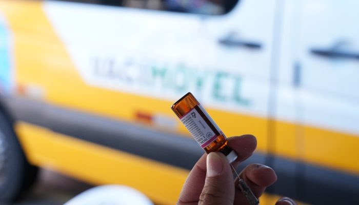 Guarulhos reforça imunização contra sarampo com Vacimóvel e estratégias em escolas