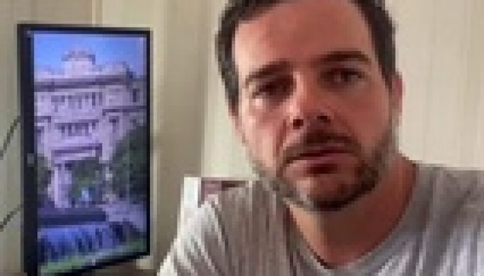 Identificação de juiz carbonizado por tatuagem intriga investigação em SP