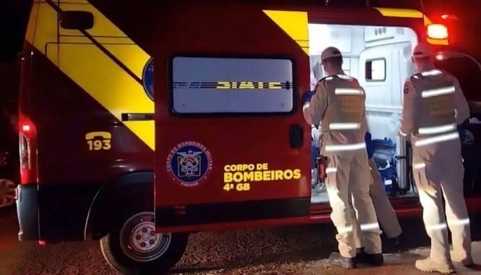 Pai e filho ficam feridos após colisão entre caminhonete e bicicleta em Ivaiporã