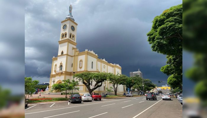 Apucarana se prepara para segunda-feira (25) com alerta de chuva