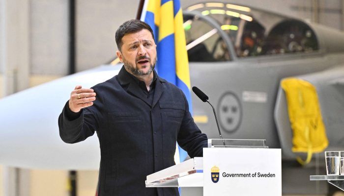 Zelenski propõe encontro direto com Putin e cessar-fogo em meio a ceticismo e tensões