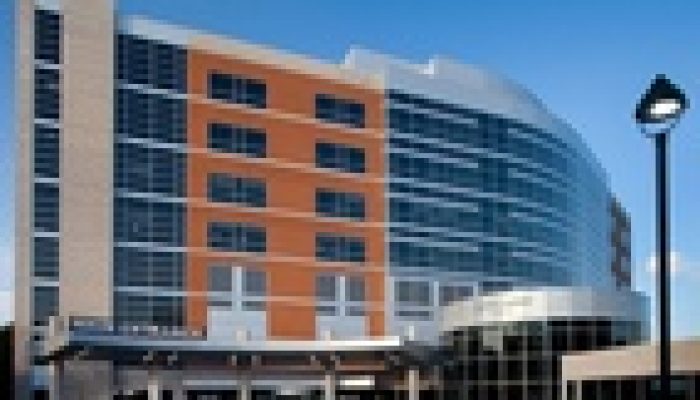 Hospital nos EUA é cenário de tiroteio com um morto e um ferido