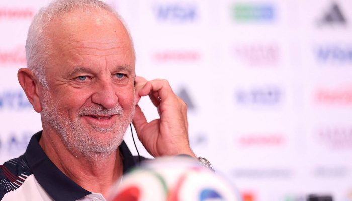 Copa do Mundo: Técnico do Iraque brinca com ideia de três goleiros para frear a França