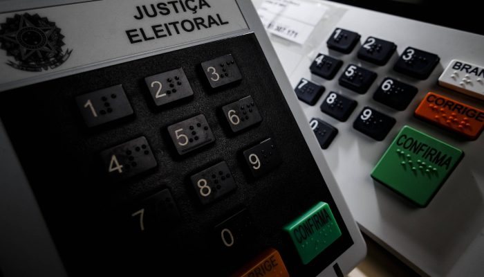 Multa eleitoral de R$ 3,51: valor congelado há décadas e o impacto na participação cívica