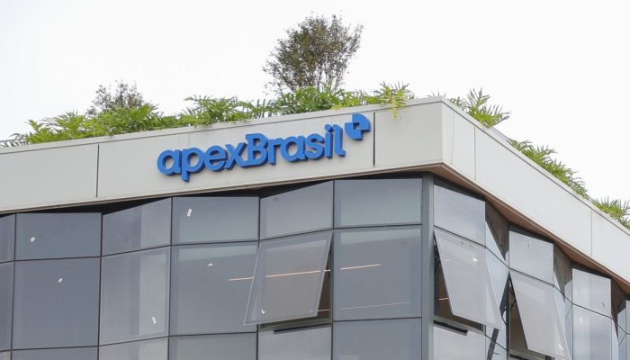 Tarifas dos EUA atingem exportações e concentram 52% dos prejuízos em São Paulo e Santa Catarina