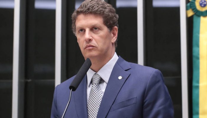 Ricardo Salles é entrevistado no Frente a Frente para debater cenário político e pré-candidatura ao Senado