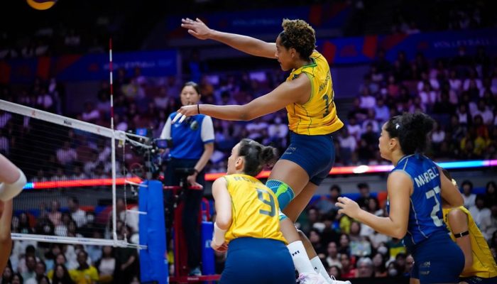Seleção feminina de vôlei do Brasil encara Japão em busca de vaga nas semifinais da Liga das Nações