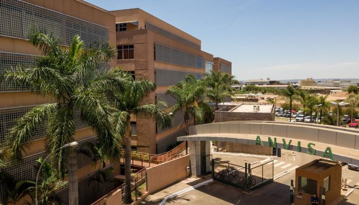 Anvisa amplia acesso a tratamentos pediátricos para lúpus e esclerose múltipla