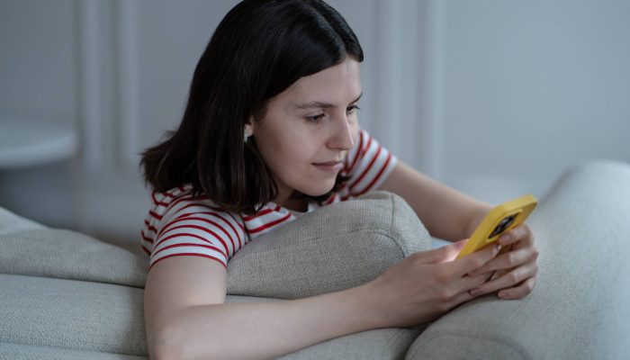 Apps de dopamina: por que cresce a tendência de fazer compras falsas na internet