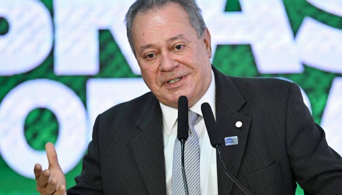 Indústria brasileira vê em diálogo Lula-trump caminho para resolver tarifaço nos EUA
