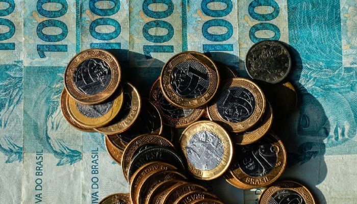 Inflação oficial acelera para 0,82% em setembro e supera teto da meta