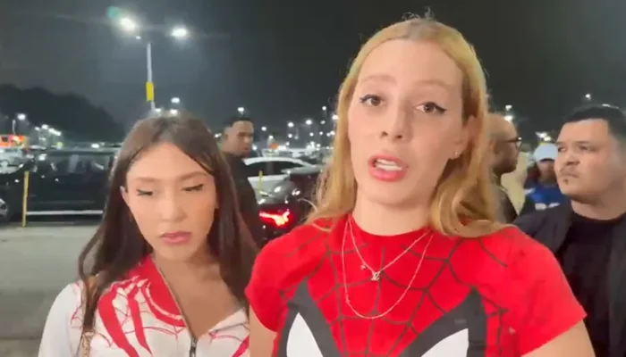 Influenciadoras brasileiras desembarcam em são paulo após prisão no egito