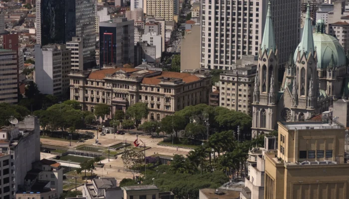 Infraestrutura em São Paulo: um panorama da distribuição de serviços essenciais pelo estado