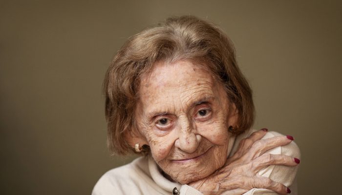 Laura Cardoso morre aos 98 anos e deixa legado imortal na dramaturgia brasileira