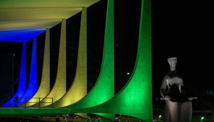 Manifesto de advogados alerta contra pressões eleitorais e defende democracia