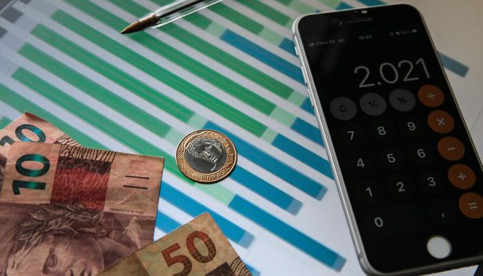 Mercado financeiro revisa projeção da Selic para 2026 após meses de estabilidade