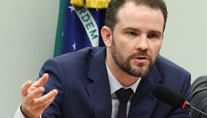 Ministro Durigan defende Brasil como porto seguro e ampliações comerciais estratégicas