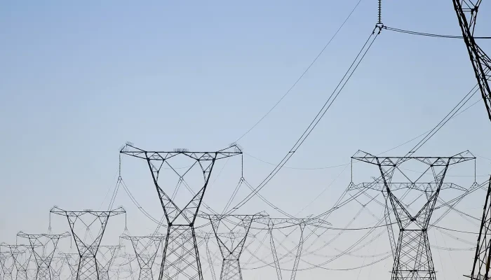 ONS interrompe novamente o excedente de energia no sistema nacional neste domingo