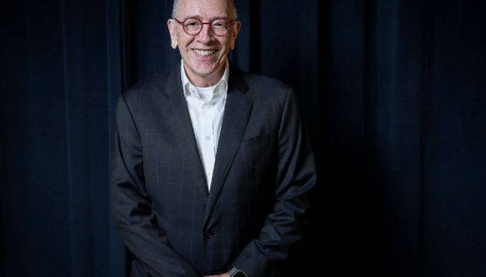 Pedro Parente revela má impressão de Flávio Bolsonaro após jantar e descarta voto