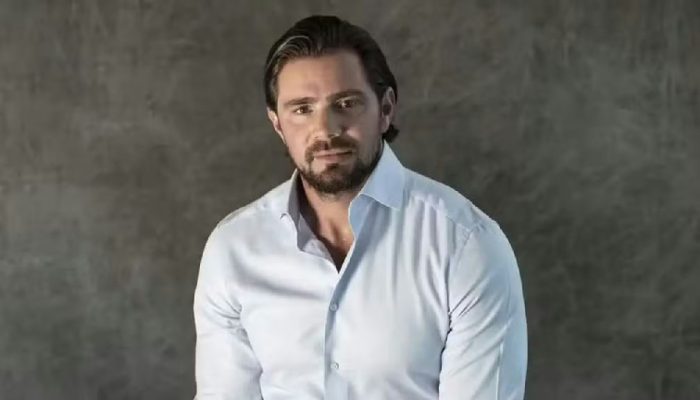 PF aponta suposto acionamento do PCC por aliados de banqueiro Daniel Vorcaro em prisão de Guarulhos