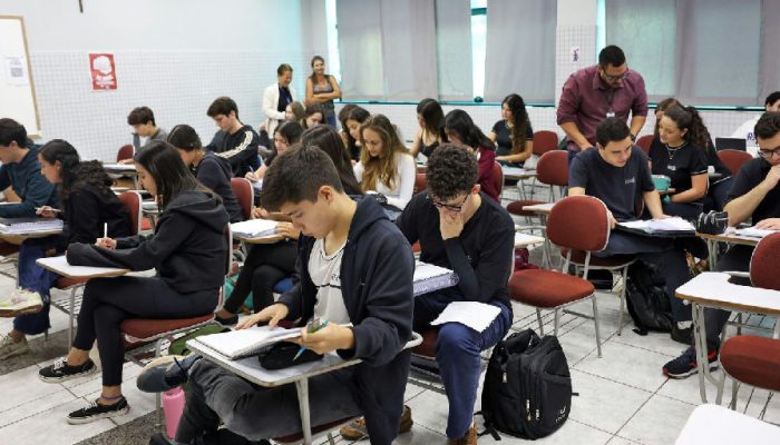 Prazo final para renegociar dívidas do Desenrola Fies 2026 encerra nesta segunda-feira