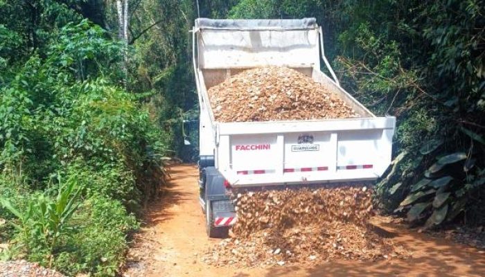 Prefeitura de Guarulhos inicia obras de conservação na Estrada dos Veigas