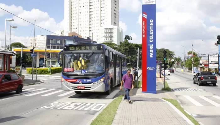 Projeto de lei quer permitir circulação de motos em faixas de ônibus de Guarulhos