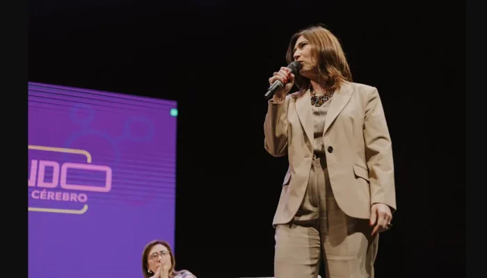Saúde cerebral em foco: evento gratuito em São Paulo discute Alzheimer e longevidade com Beth Goulart
