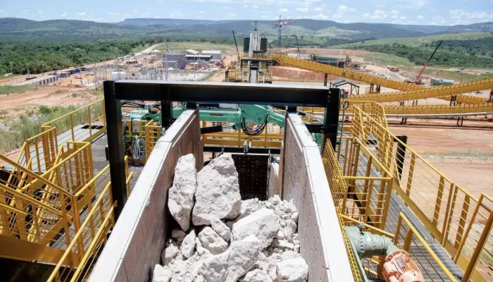 Setor de minerais críticos emprega 129 mil trabalhadores no país