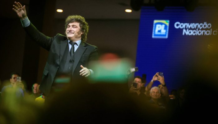 Tensão diplomática cresce após Milei replicar postagem com ofensas a Lula