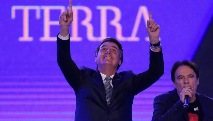 Teologia do domínio ganha força no Brasil com avanço político evangélico
