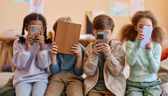 União Europeia acusa Tiktok de falhas na proteção de jovens e privacidade