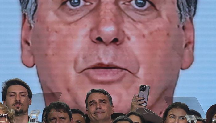 Uso de inteligência artificial em convenção do PL levanta debate jurídico sobre Bolsonaro